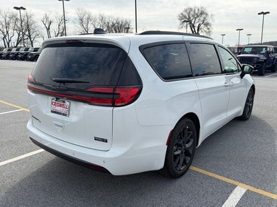 2026 Chrysler Pacifica PACIFICA SELECT