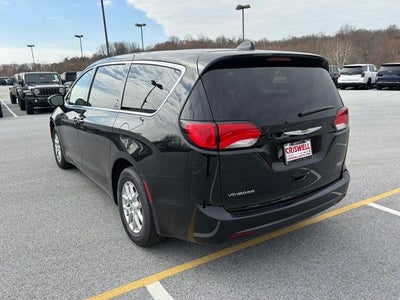 2026 Chrysler Voyager VOYAGER LX