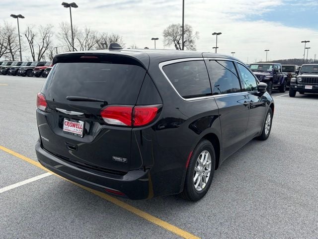 2026 Chrysler Voyager VOYAGER LX