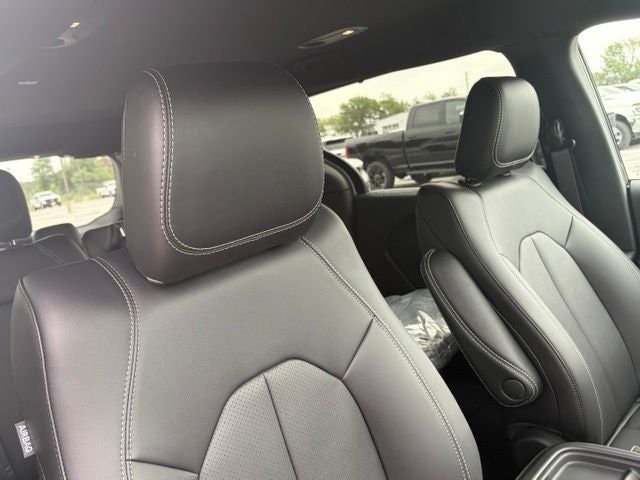 2027 Chrysler Pacifica PACIFICA LX