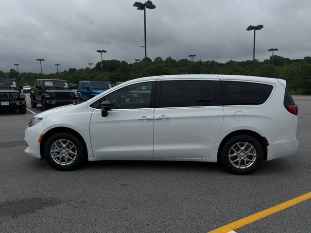 2027 Chrysler Pacifica PACIFICA LX