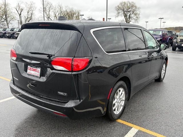 2026 Chrysler Voyager VOYAGER LX