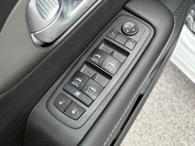 2027 Chrysler Pacifica PACIFICA LX