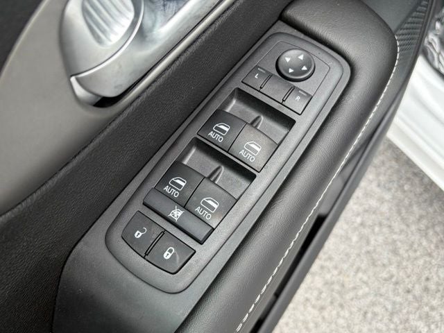 2027 Chrysler Pacifica PACIFICA LX