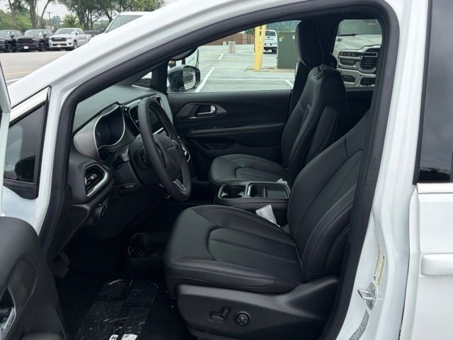 2027 Chrysler Pacifica PACIFICA LX