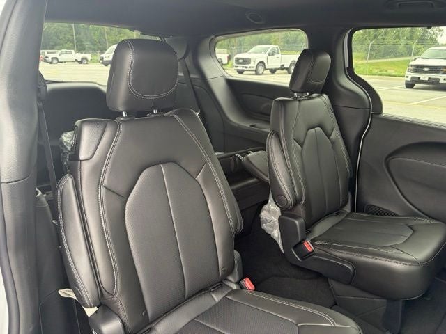 2027 Chrysler Pacifica PACIFICA LX