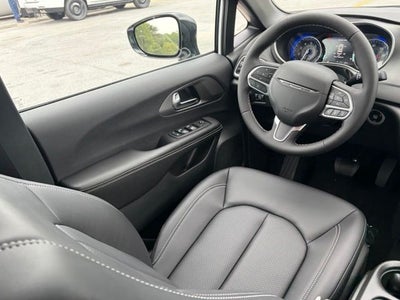 2027 Chrysler Pacifica PACIFICA LX