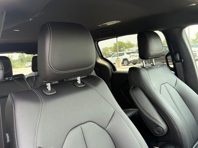 2027 Chrysler Pacifica PACIFICA LX