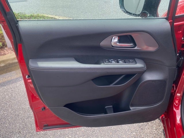 2026 Chrysler Voyager VOYAGER LX