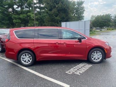 2026 Chrysler Voyager VOYAGER LX