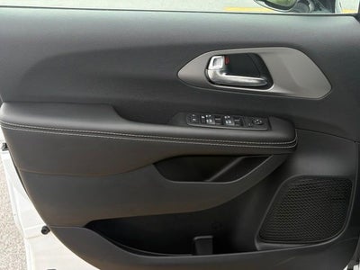 2027 Chrysler Pacifica PACIFICA LX