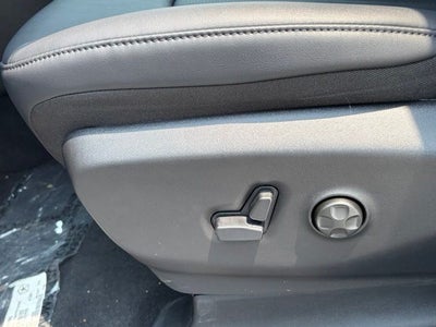 2027 Chrysler Pacifica PACIFICA LX