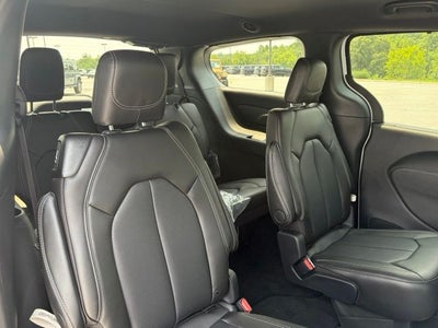 2027 Chrysler Pacifica PACIFICA LX