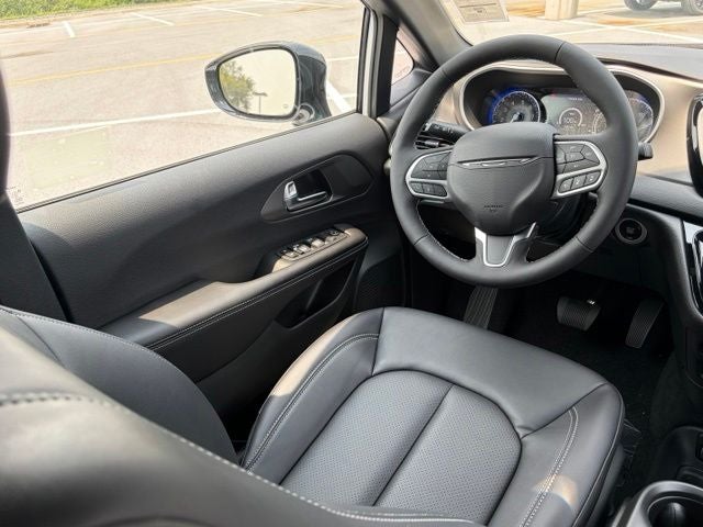 2027 Chrysler Pacifica PACIFICA LX
