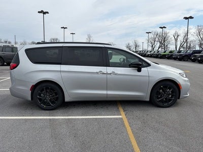 2026 Chrysler Pacifica PACIFICA LIMITED