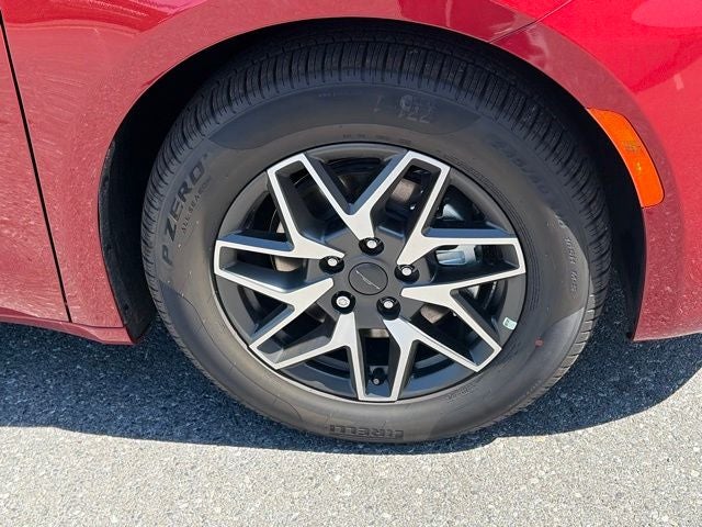2027 Chrysler Pacifica PACIFICA LIMITED