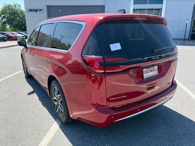 2027 Chrysler Pacifica PACIFICA LIMITED