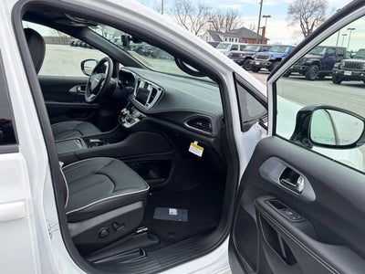 2026 Chrysler Pacifica PACIFICA LIMITED