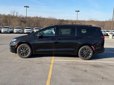 2026 Chrysler Pacifica PACIFICA SELECT AWD