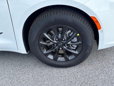 2026 Chrysler Pacifica PACIFICA SELECT AWD