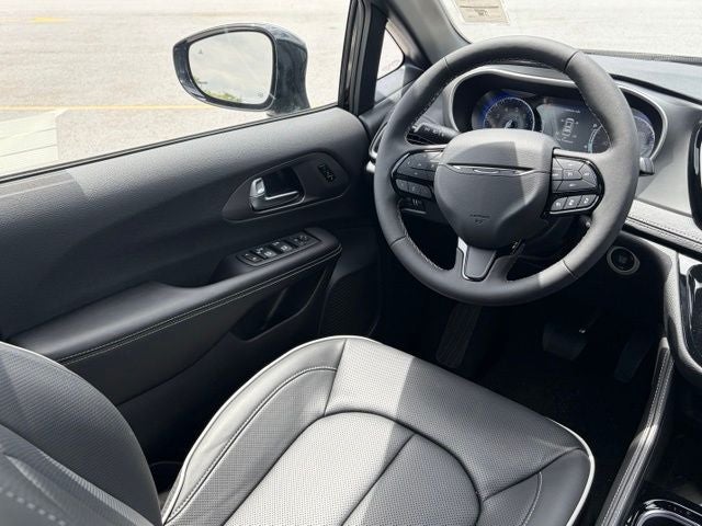 2027 Chrysler Pacifica PACIFICA LIMITED AWD