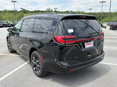 2027 Chrysler Pacifica PACIFICA LIMITED AWD