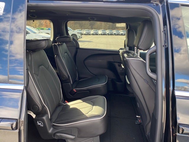 2026 Chrysler Pacifica PACIFICA LIMITED AWD