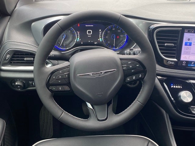 2026 Chrysler Pacifica PACIFICA LIMITED AWD