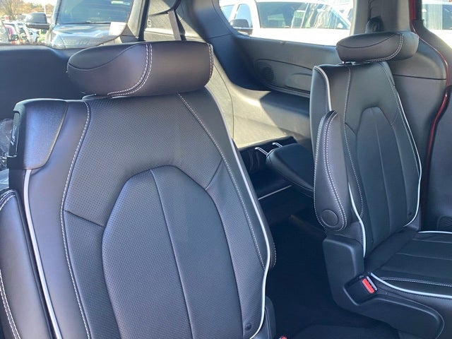 2026 Chrysler Pacifica PACIFICA LIMITED AWD