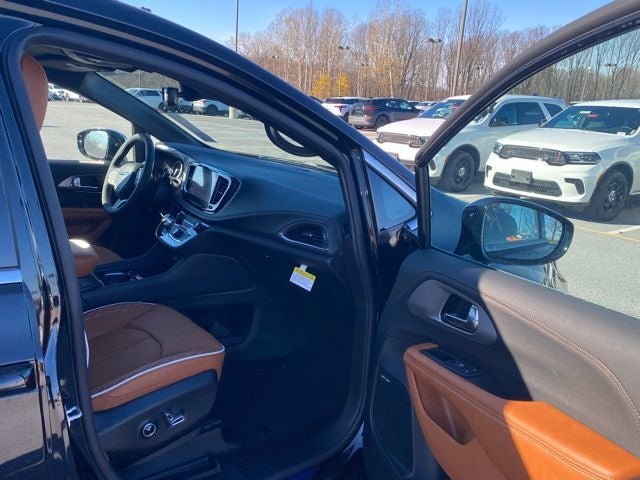 2026 Chrysler Pacifica PACIFICA PINNACLE AWD