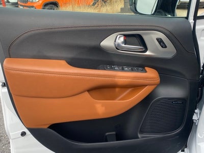 2026 Chrysler Pacifica PACIFICA PINNACLE AWD