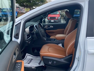 2026 Chrysler Pacifica PACIFICA PINNACLE AWD