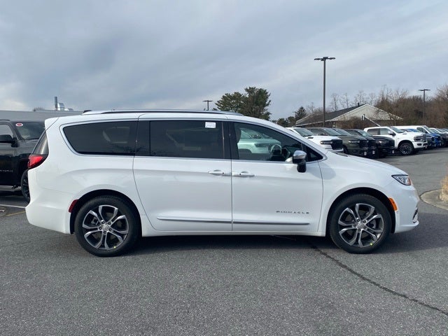 2026 Chrysler Pacifica PACIFICA PINNACLE AWD