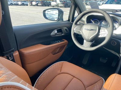 2026 Chrysler Pacifica PACIFICA PINNACLE AWD