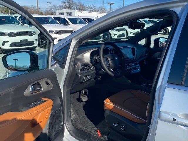 2026 Chrysler Pacifica PACIFICA PINNACLE AWD