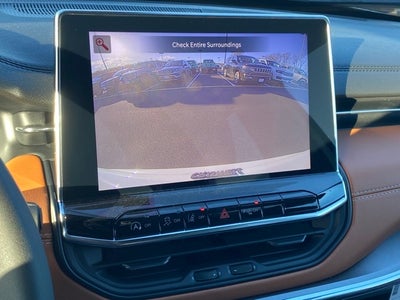 2024 Jeep Compass COMPASS LIMITED 4X4