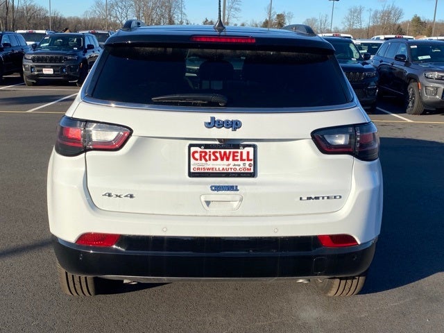 2024 Jeep Compass COMPASS LIMITED 4X4