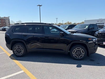 2026 Jeep Cherokee CHEROKEE LAREDO 4X4