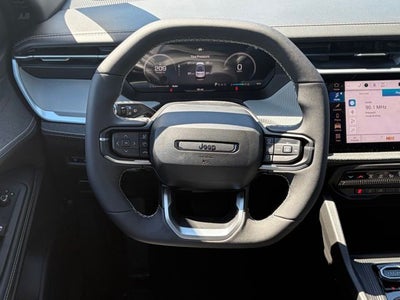 2026 Jeep Cherokee CHEROKEE LAREDO 4X4
