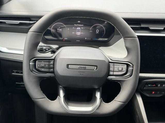 2026 Jeep Cherokee CHEROKEE LAREDO 4X4