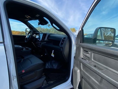 2023 RAM Ram 3500 RAM 3500 TRADESMAN CREW CAB 4X4 6'4' BOX