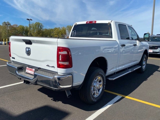 2023 RAM Ram 3500 RAM 3500 TRADESMAN CREW CAB 4X4 6'4' BOX