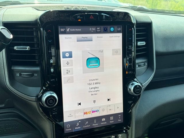 2026 RAM Ram 2500 RAM 2500 BLACK EXPRESS CREW CAB 4X4 6'4' BOX