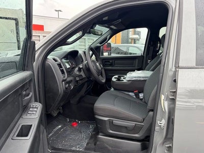 2026 RAM Ram 2500 RAM 2500 BLACK EXPRESS CREW CAB 4X4 6'4' BOX