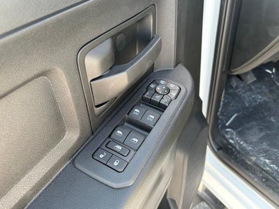 2026 RAM 2500 RAM 2500 BLACK EXPRESS CREW CAB 4X4 6'4' BOX