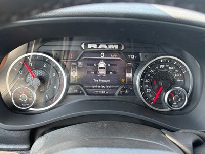 2026 RAM 2500 RAM 2500 BLACK EXPRESS CREW CAB 4X4 6'4' BOX