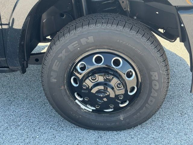 2026 RAM 3500 RAM 3500 LIMITED MEGA CAB 4X4 6'4' BOX