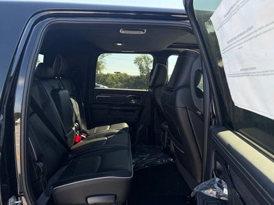2026 RAM 3500 RAM 3500 LIMITED MEGA CAB 4X4 6'4' BOX