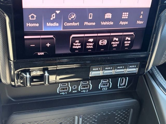 2026 RAM 3500 Limited