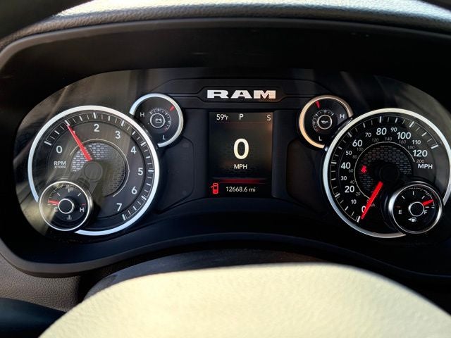 2024 RAM 2500 Tradesman Regular Cab 4x4 8' Box